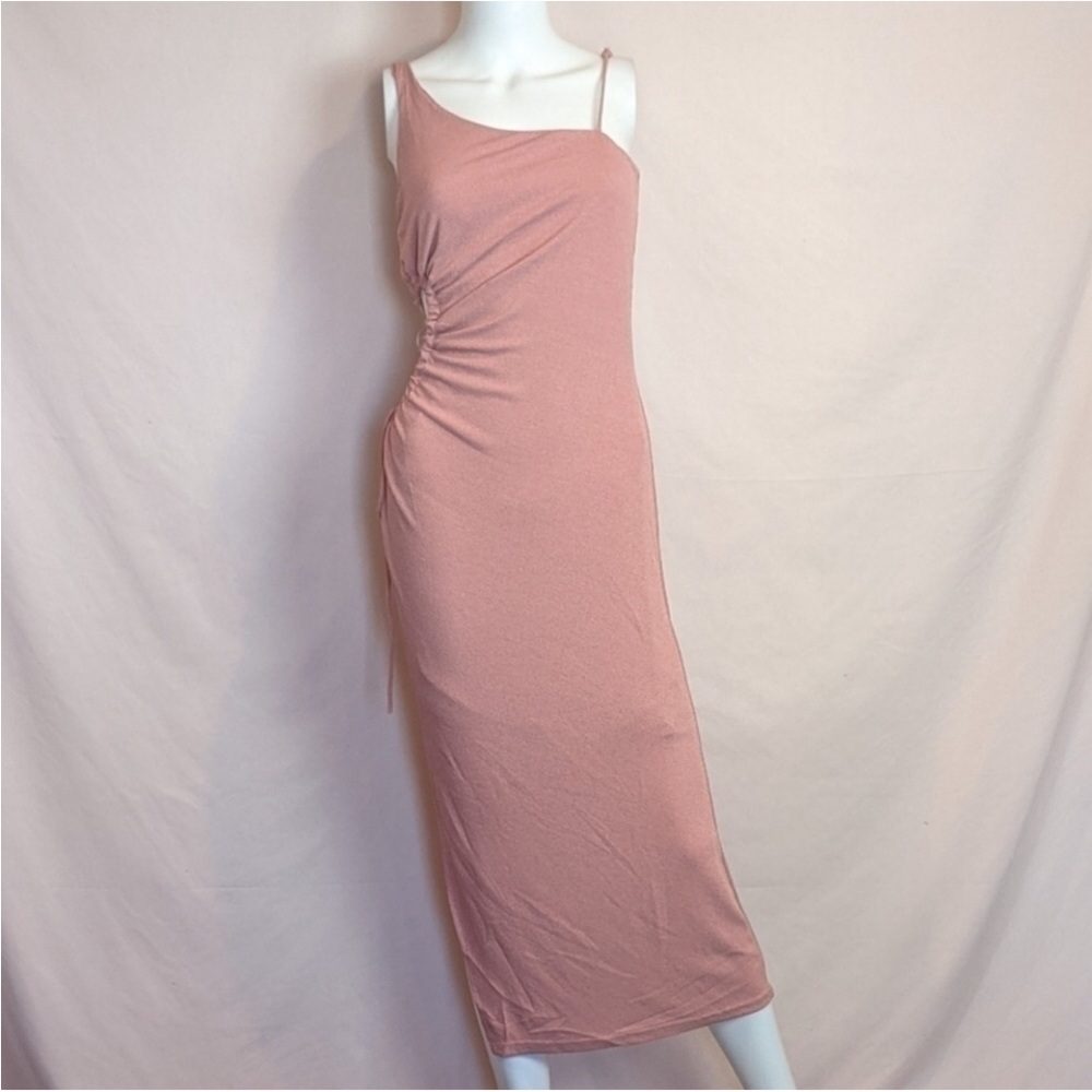 Elegant Pink Sleeveless Dress